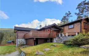 3 Bedroom Stunning Home In Vossestrand
